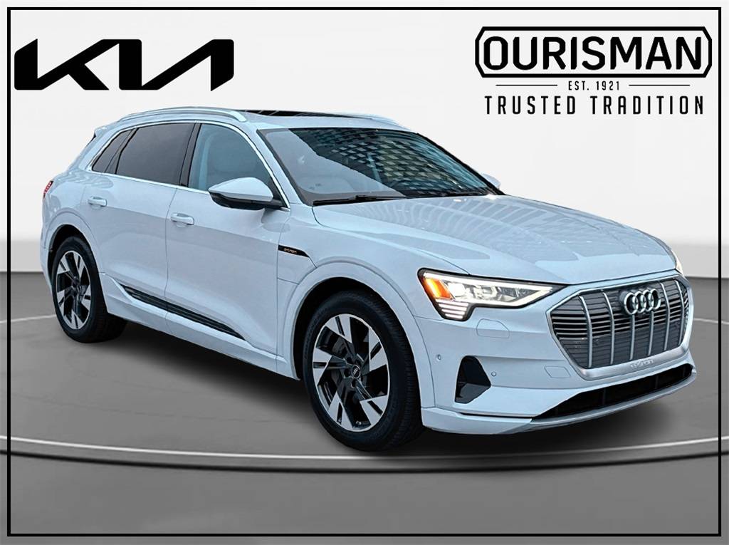 2023 Audi e-tron Premium Plus — SUV — 17,061 mi — Chevy Chase, MD