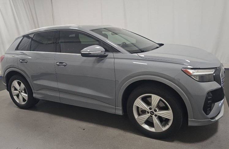 2022 Audi Q4 e-tron Premium Plus — SUV — 13,997 mi — Chevy Chase, MD
