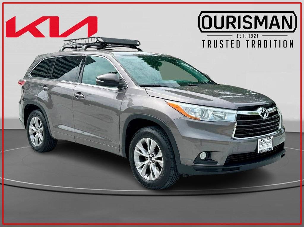 2016 Toyota Highlander LE Plus — SUV — 108,276 mi — Chevy Chase, MD