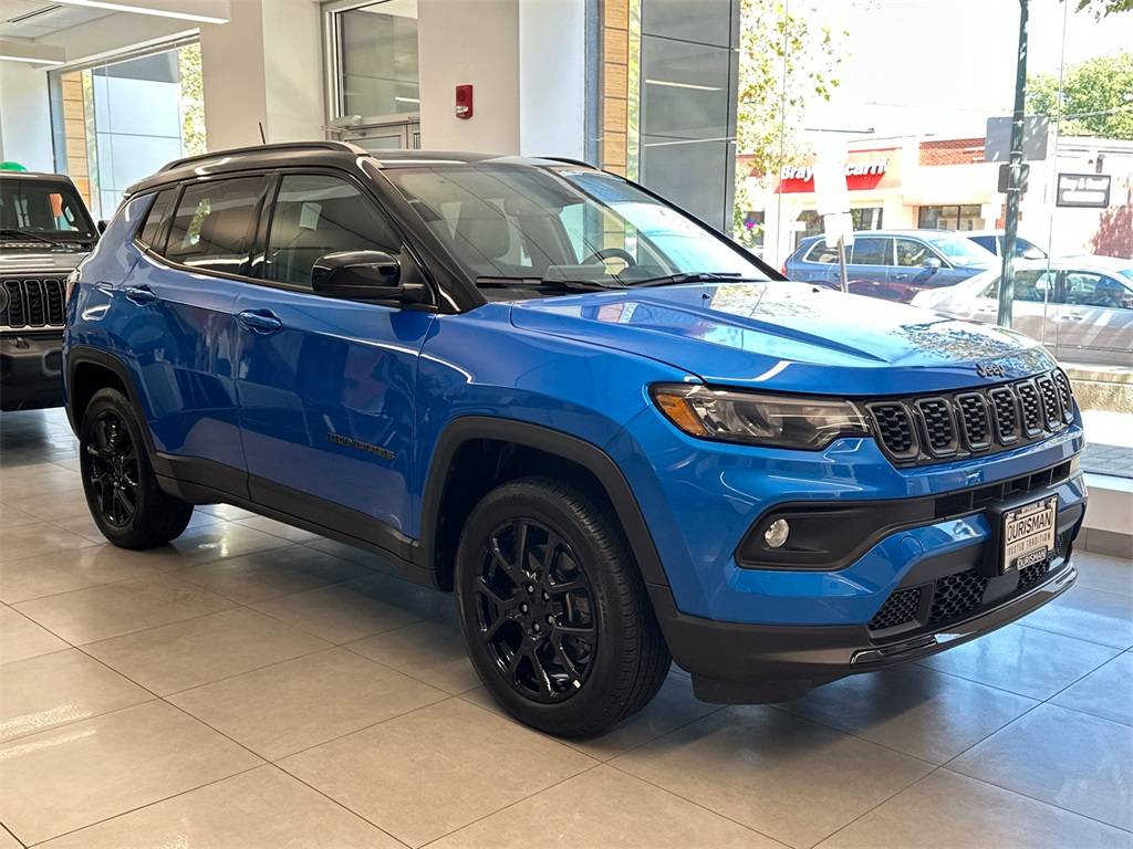 2024 Jeep Compass Latitude — SUV — 371 mi — Chevy Chase, MD