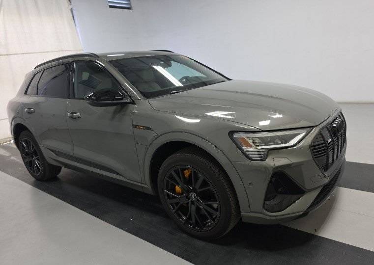 2023 Audi e-tron Chronos — SUV — 7,676 mi — Chevy Chase, MD
