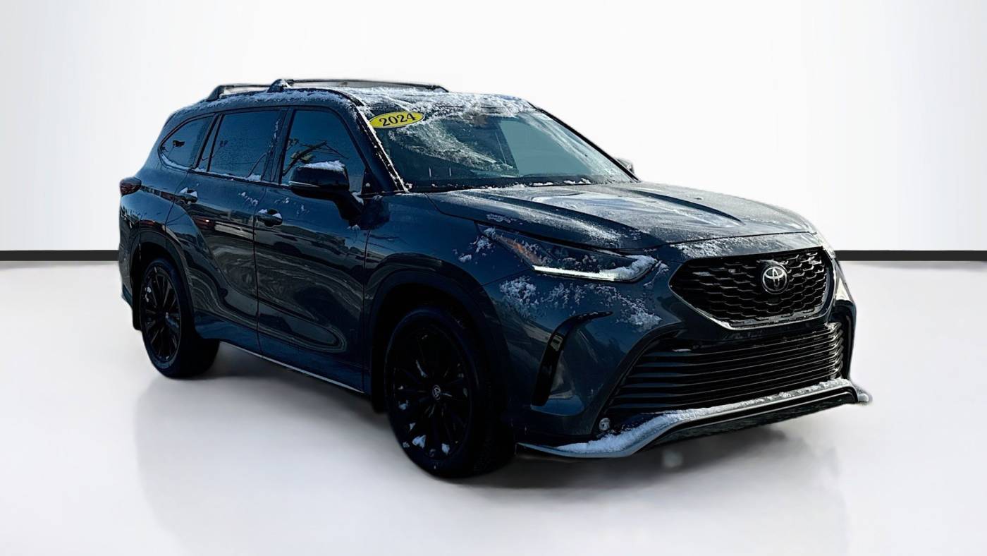 2024 Toyota Highlander XSE — SUV — 22,812 mi — Roslyn, PA