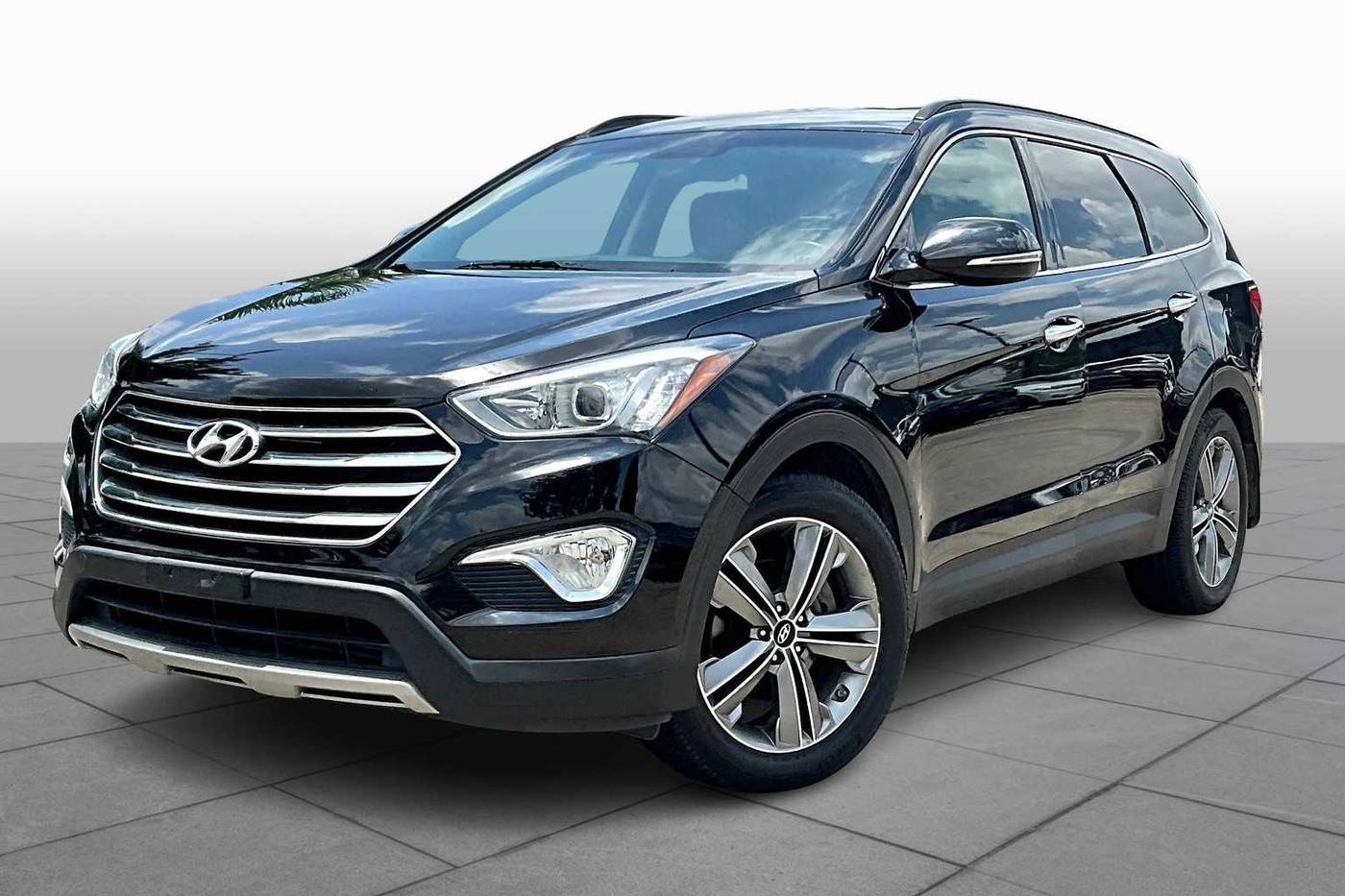 2014 Hyundai Santa Fe GLS — SUV — 120,778 mi — Houston, TX