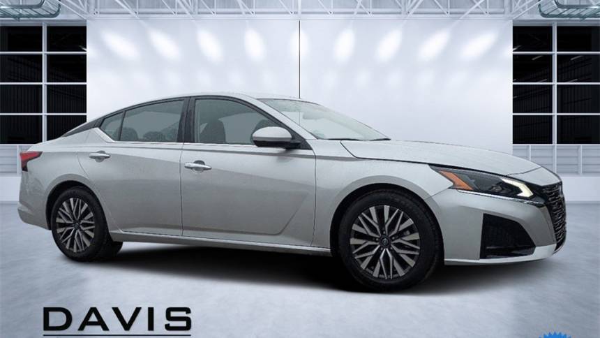 2023 Nissan Altima SV — Sedan — 56,107 mi — Jacksonville, FL