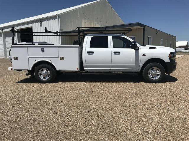2024 Ram 3500 Chassis Cab Tradesman — Chassis Cab Truck — 58 mi — Sioux Falls, SD