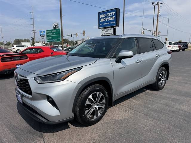 2021 Toyota Highlander Hybrid XLE