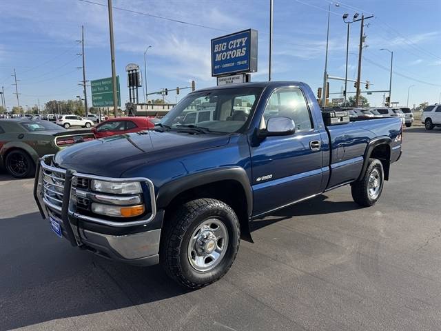 2000 Chevrolet Silverado 2500 LS — Pickup Truck — 179,211 mi — Sioux Falls, SD