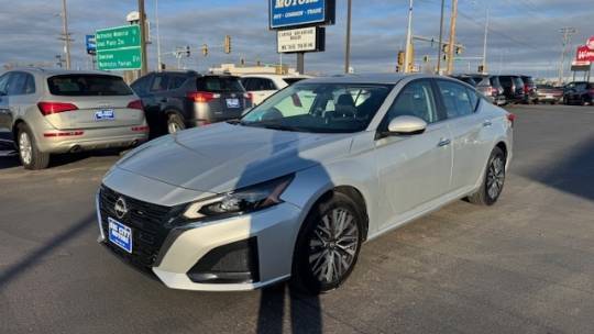 2023 Nissan Altima SV — Sedan — 7,100 mi — Sioux Falls, SD