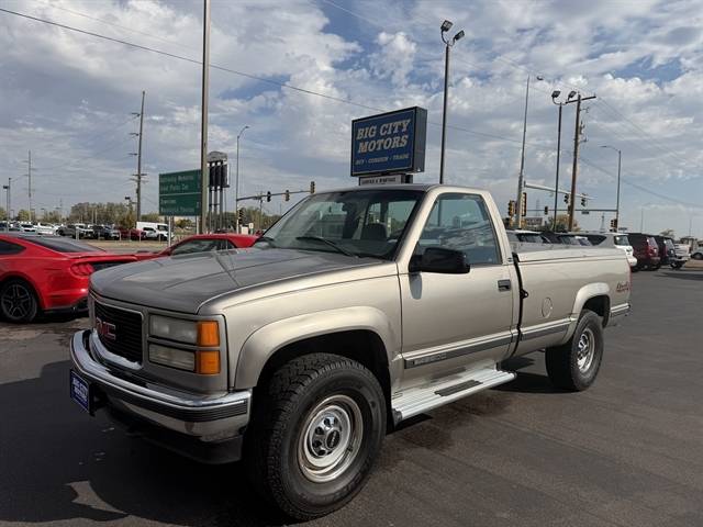 1998 GMC Sierra 2500 Base — Pickup Truck — 118,491 mi — Sioux Falls, SD