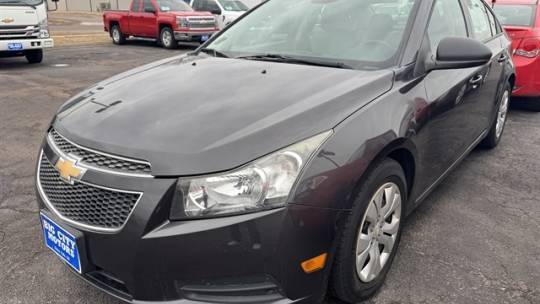 2014 Chevrolet Cruze LS — Sedan — 94,768 mi — Sioux Falls, SD
