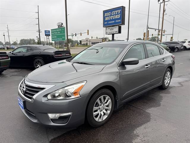 2015 Nissan Altima 2.5 S — Sedan — 65,586 mi — Sioux Falls, SD