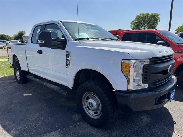 2017 Ford Super Duty F-250 XL — Pickup Truck — 206,750 mi — Sioux Falls, SD