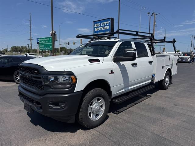 2024 Ram 3500 Chassis Cab Tradesman — Chassis Cab Truck — 17 mi — Sioux Falls, SD