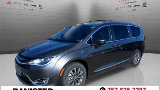 2019 Chrysler Pacifica Hybrid Touring L — Minivan — 88,386 mi — Hampton, VA