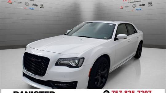 2023 Chrysler 300 S V8