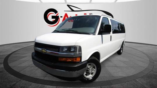 2018 Chevrolet Express Passenger LT — Passenger Van — 140,875 mi — Stafford, VA