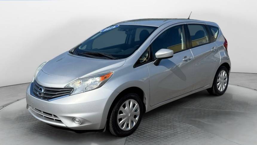 2016 Nissan Versa 1.6 SV — Hatchback — 70,192 mi — Stuart, FL