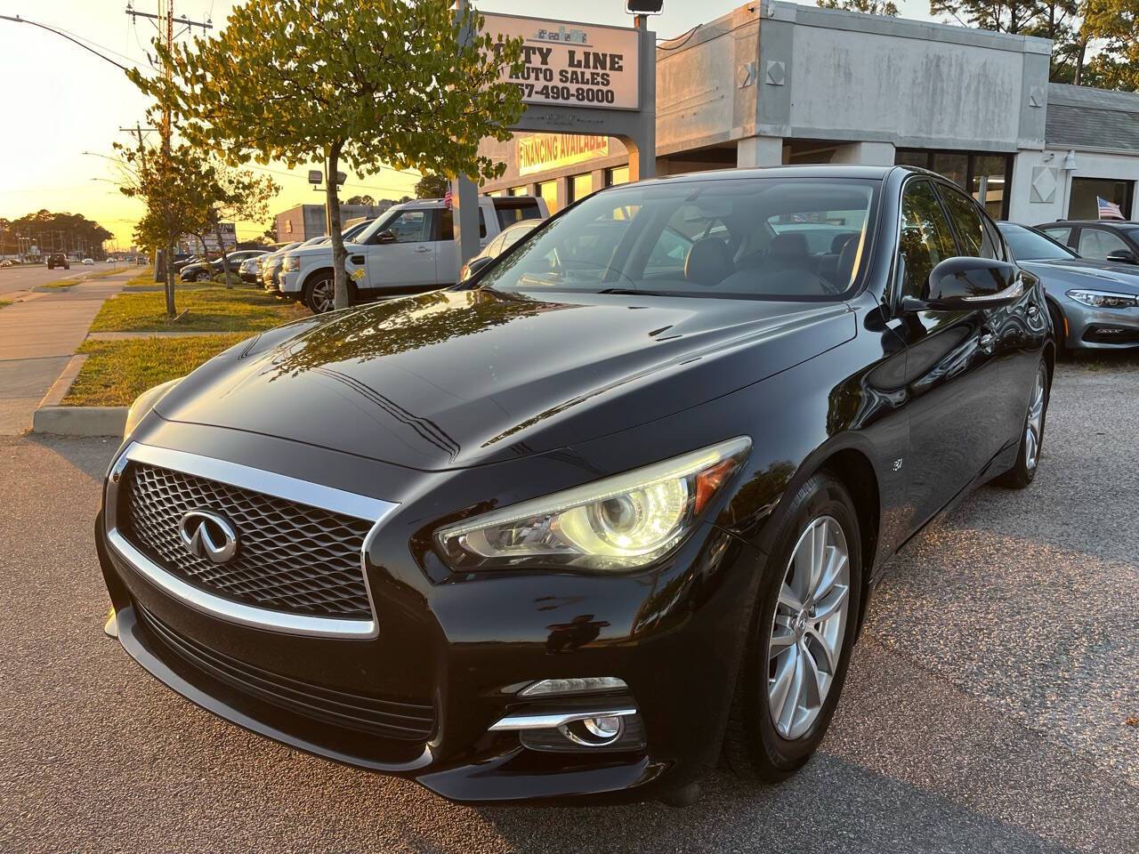 2015 INFINITI Q50 Standard — Sedan — 97,386 mi — Norfolk, VA