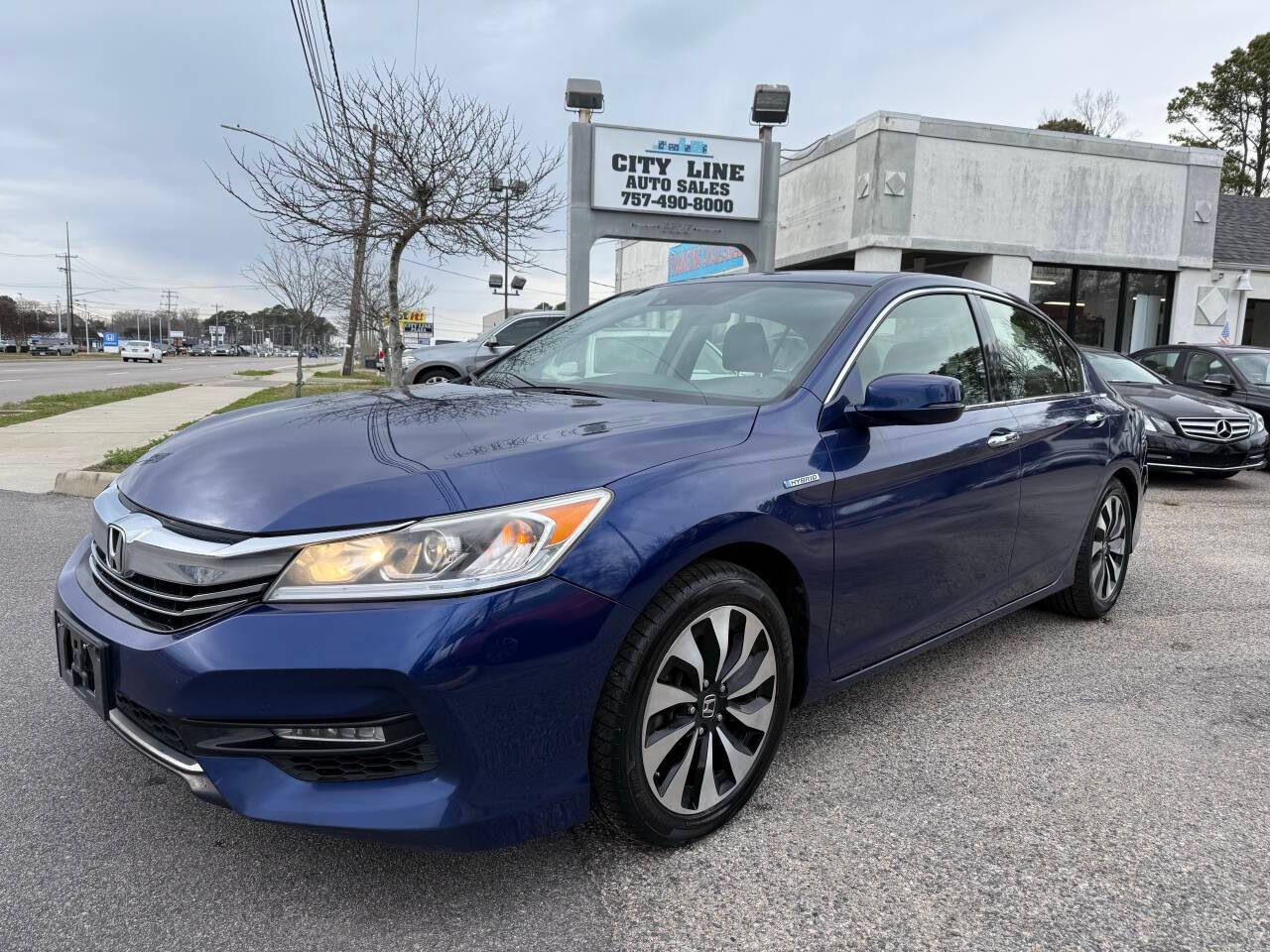 2017 Honda Accord Hybrid EX-L — Sedan — 179,291 mi — Norfolk, VA