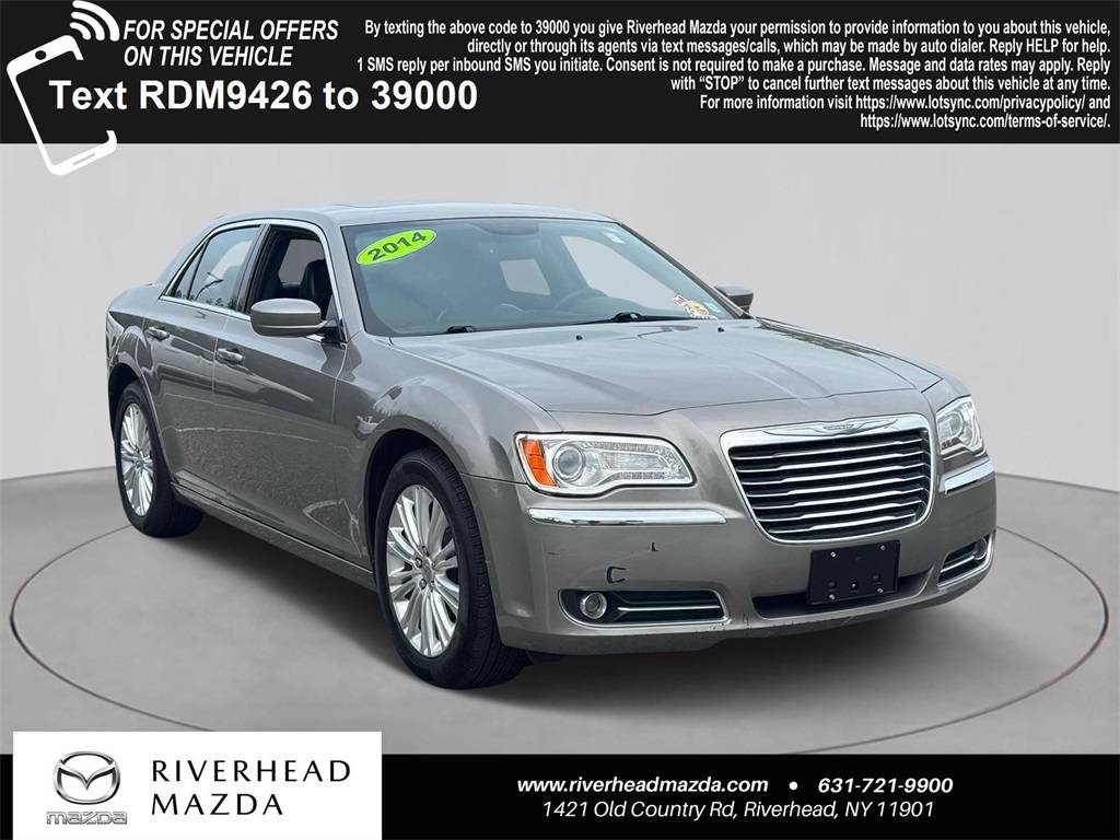 2014 Chrysler 300 Base — Sedan — 61,266 mi — Riverhead, NY