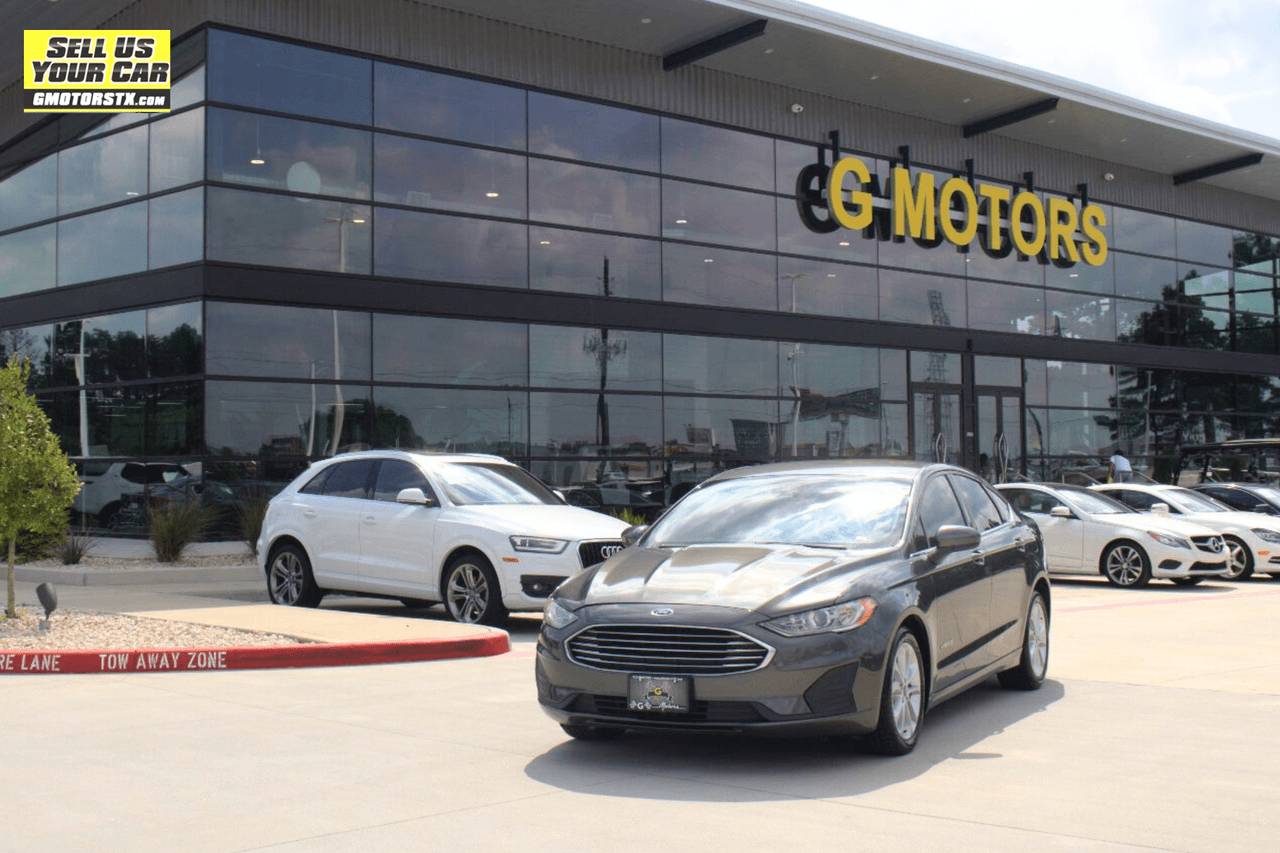 2019 Ford Fusion Hybrid SE — Sedan — 102,369 mi — Tomball, TX
