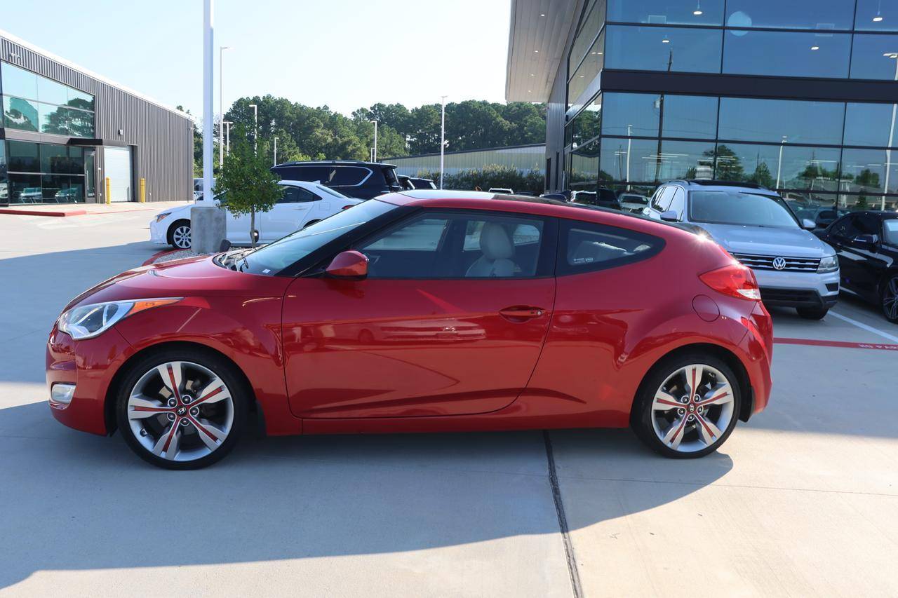 2012 Hyundai Veloster Base — Hatchback — 112,847 mi — Tomball, TX
