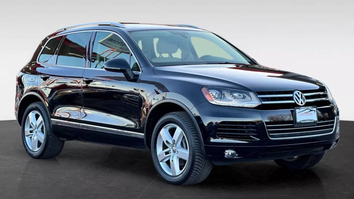 2014 Volkswagen Touareg 3.6 Sport — SUV — 90,716 mi — Farmington, MN