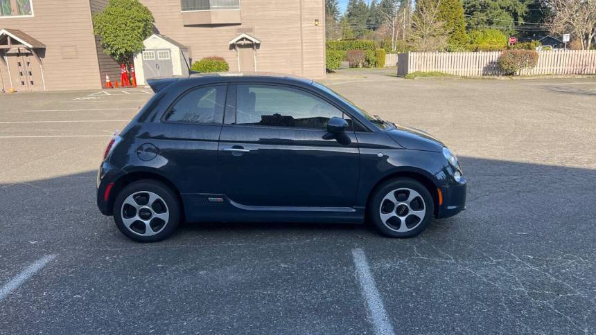 2016 FIAT 500e Base — Hatchback — 41,566 mi — Shoreline, WA