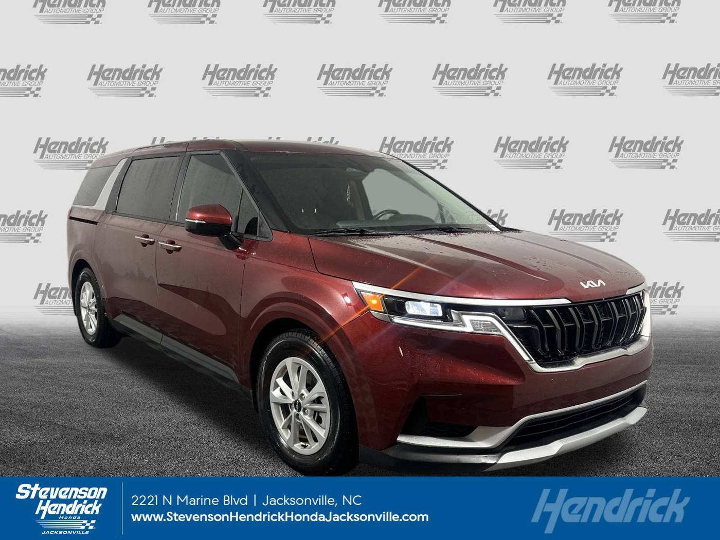 2024 Kia Carnival LXS — Minivan — 21,696 mi — Jacksonville, NC