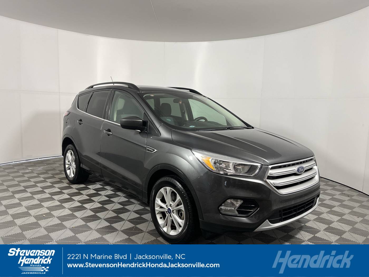 2018 Ford Escape SE — SUV — 122,891 mi — Jacksonville, NC