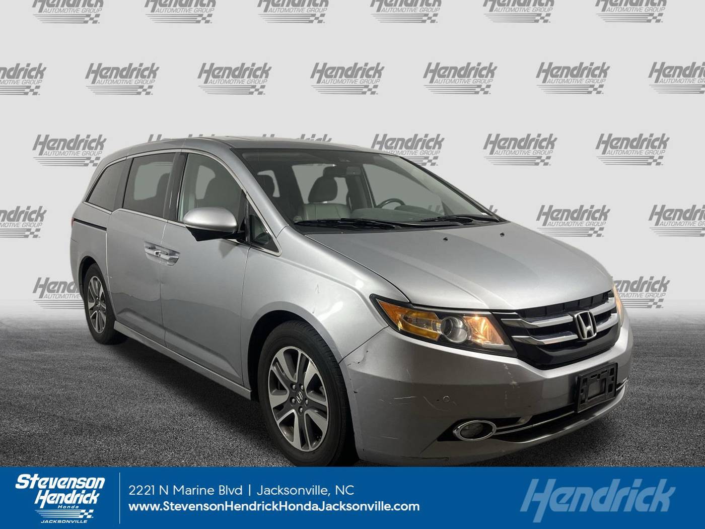 2016 Honda Odyssey Touring Elite — Minivan — 83,402 mi — Jacksonville, NC
