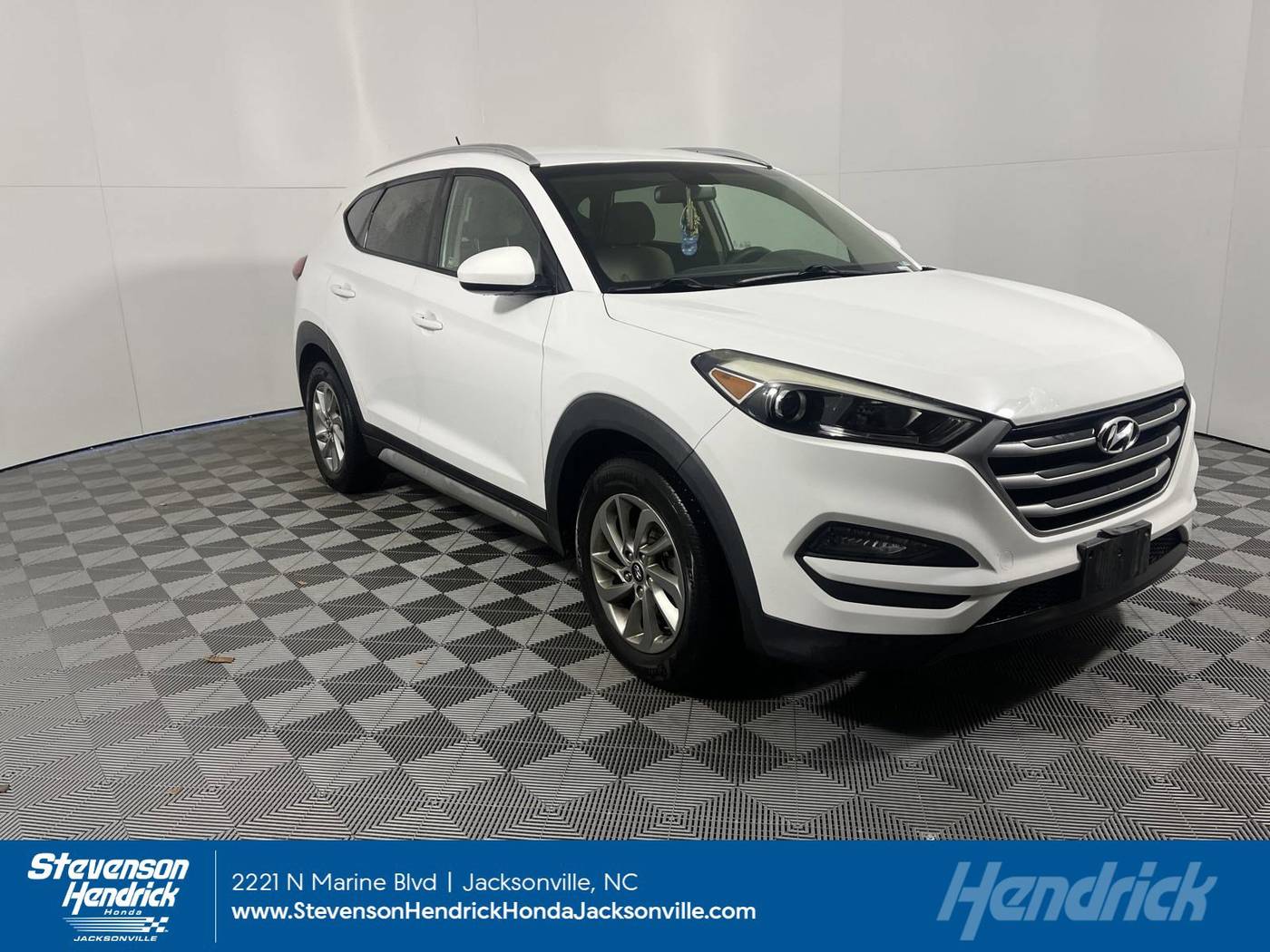 2017 Hyundai Tucson SE — SUV — 59,294 mi — Jacksonville, NC