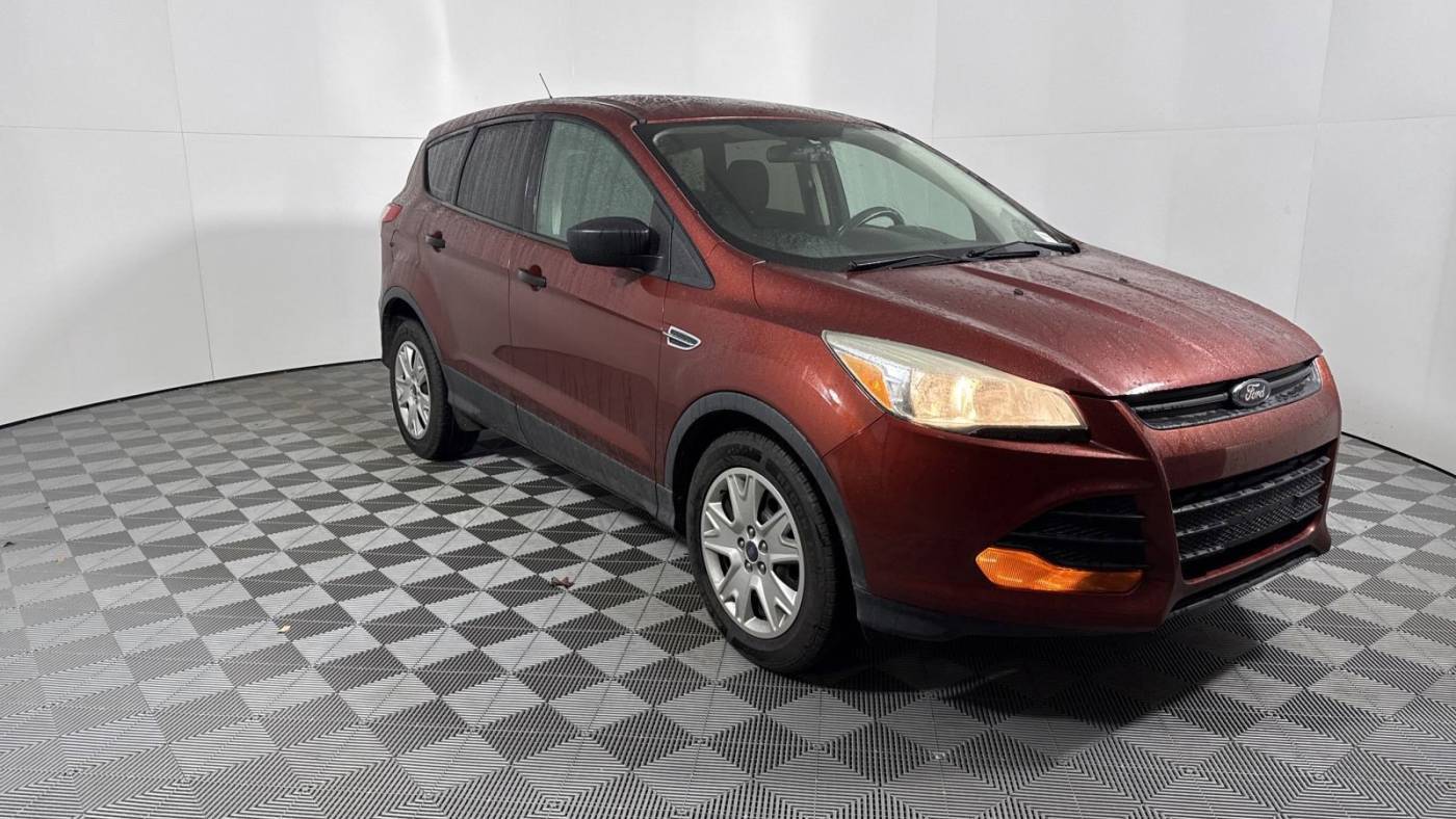 2016 Ford Escape S — SUV — 147,170 mi — Jacksonville, NC