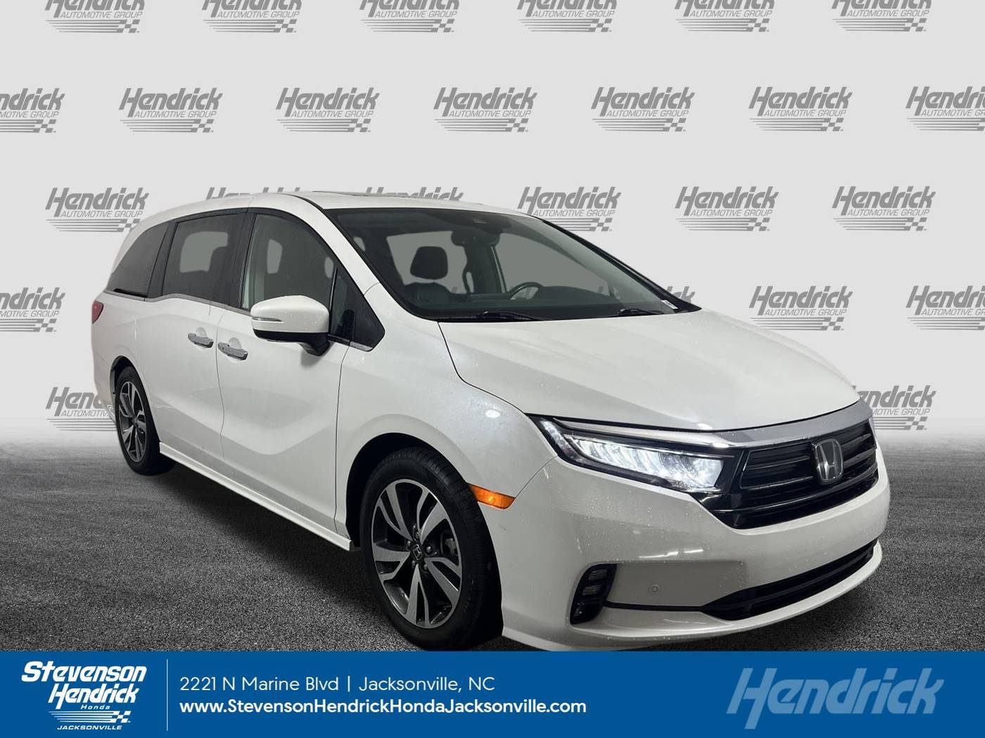 2023 Honda Odyssey Touring — Minivan — 62,277 mi — Jacksonville, NC