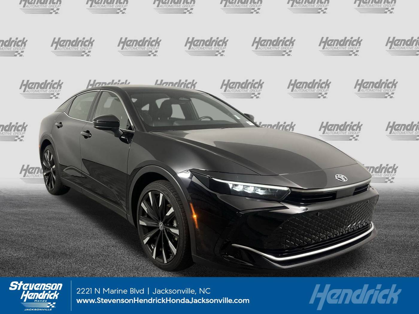2023 Toyota Crown Platinum — Sedan — 9,525 mi — Jacksonville, NC
