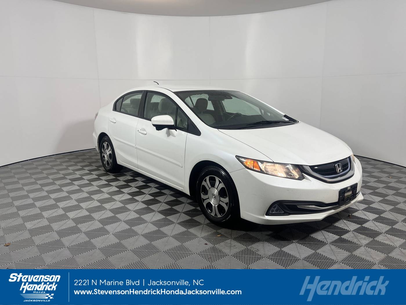 2014 Honda Civic Hybrid — Sedan — 129,712 mi — Jacksonville, NC