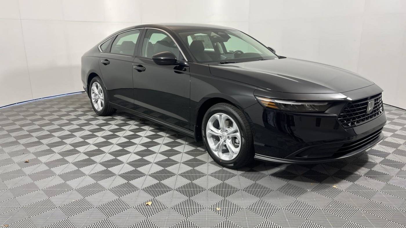 2024 Honda Accord LX — Sedan — 4,674 mi — Jacksonville, NC