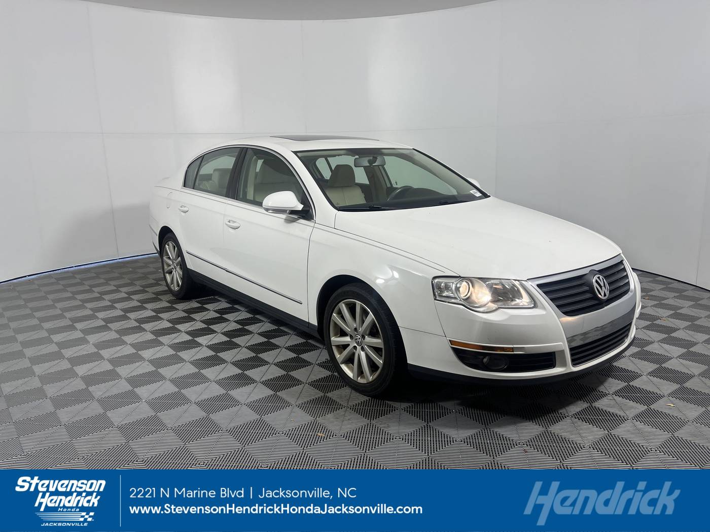 2010 Volkswagen Passat Komfort — Sedan — 67,523 mi — Jacksonville, NC
