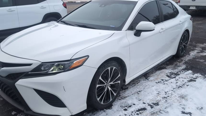 2020 Toyota Camry SE — Sedan — 147,941 mi — Brazil, IN