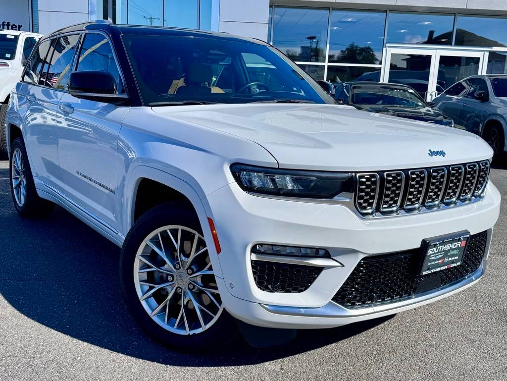 2023 Jeep Grand Cherokee Summit 4xe — SUV — 37,802 mi — Inwood, NY