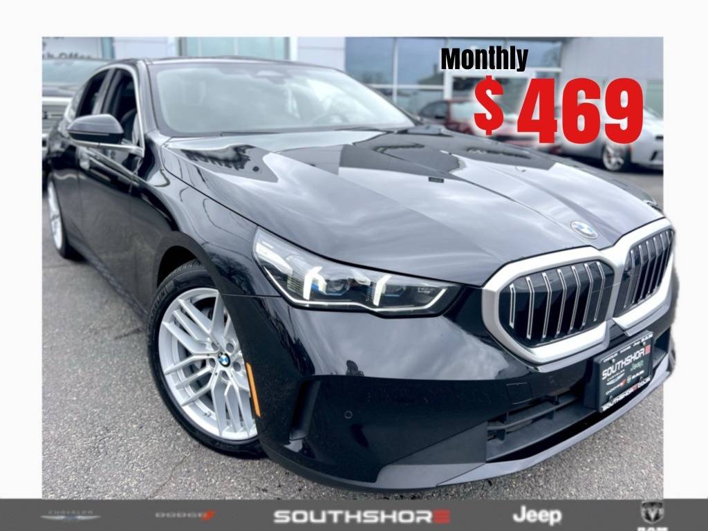 2024 BMW 5 Series 530i — Sedan — 25,023 mi — Inwood, NY