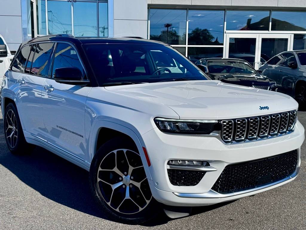 2022 Jeep Grand Cherokee Summit Reserve 4xe — SUV — 20,984 mi — Inwood, NY