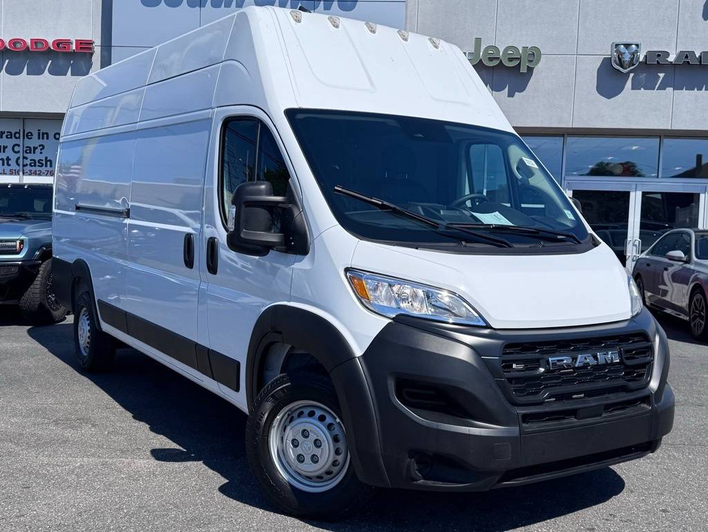 2025 Ram ProMaster Cargo Van Tradesman 3500 — Cargo Van — 9 mi — Inwood, NY