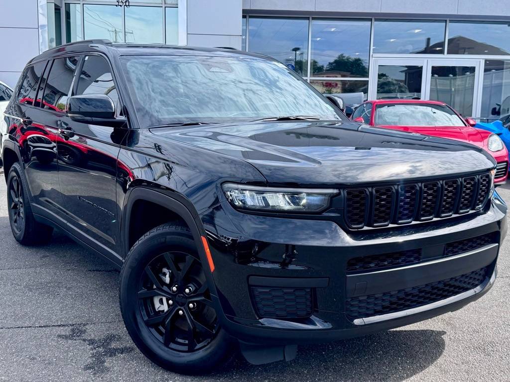 2024 Jeep Grand Cherokee Altitude — SUV — 39,261 mi — Inwood, NY