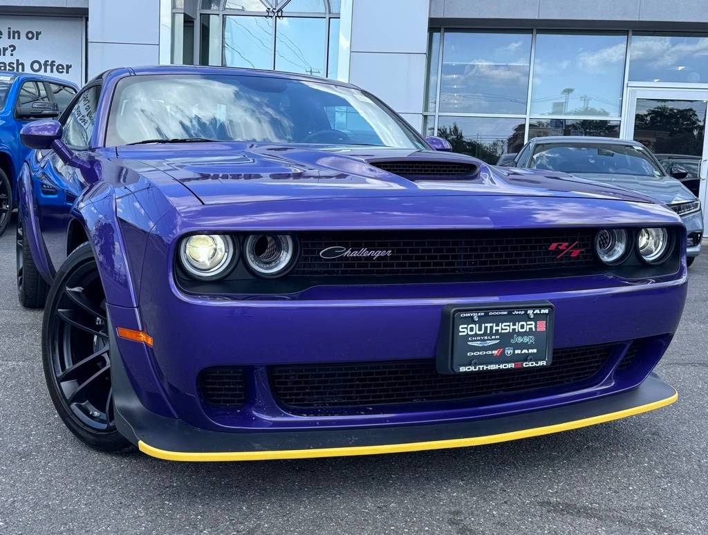 2023 Dodge Challenger R/T Scat Pack Widebody — Coupe — 2,327 mi — Inwood, NY