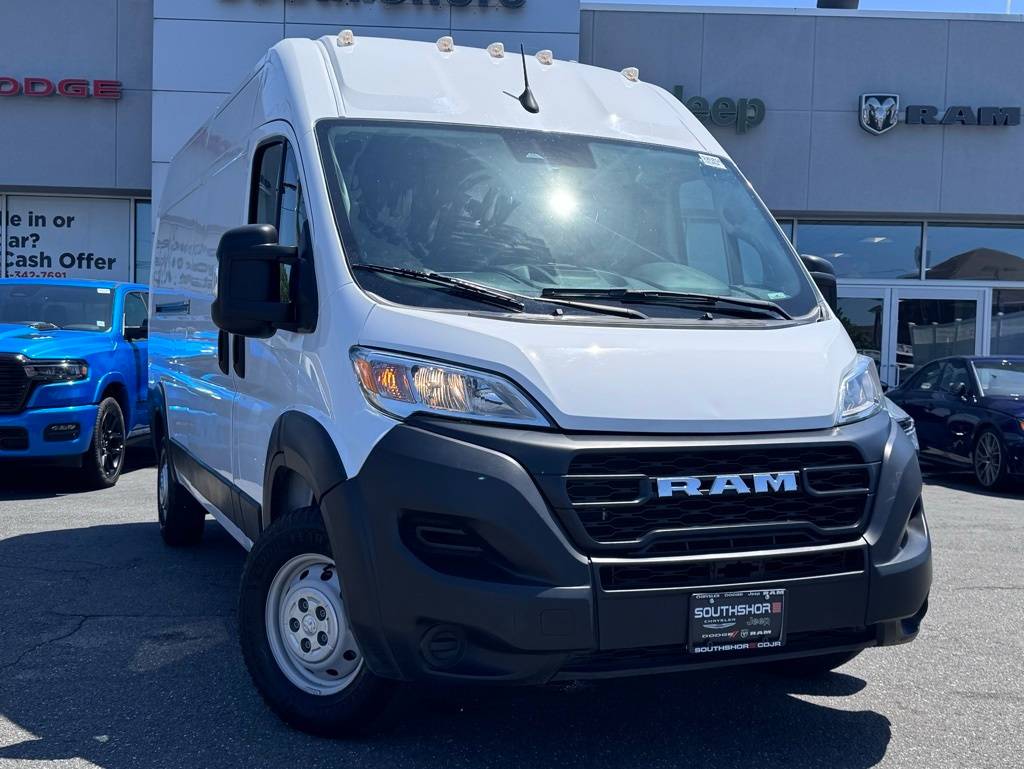 2023 Ram ProMaster Cargo Van 2500 — Cargo Van — 22,490 mi — Inwood, NY