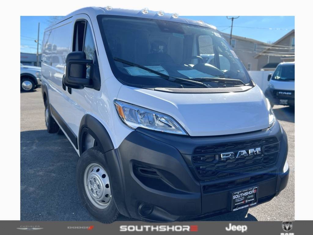 2023 Ram ProMaster Cargo Van 2500 — Cargo Van — 38 mi — Inwood, NY