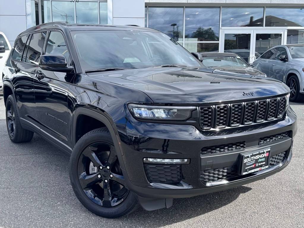 2023 Jeep Grand Cherokee Limited — SUV — 21,402 mi — Inwood, NY