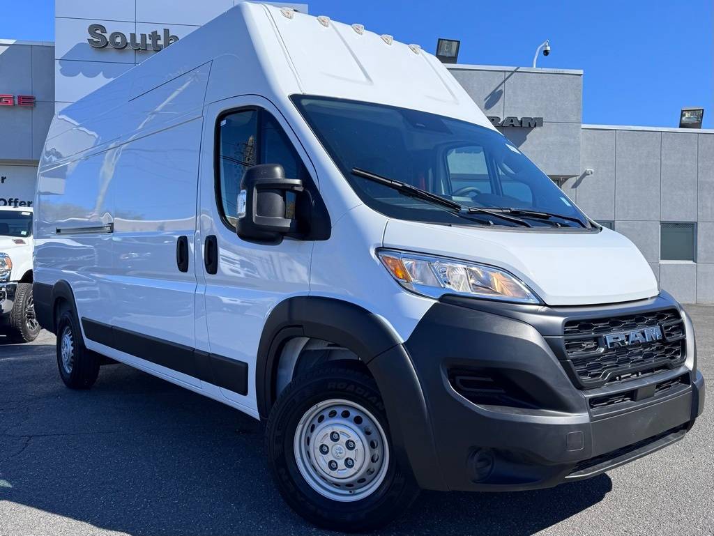 2025 Ram ProMaster Cargo Van Tradesman 3500 — Cargo Van — 29 mi — Inwood, NY
