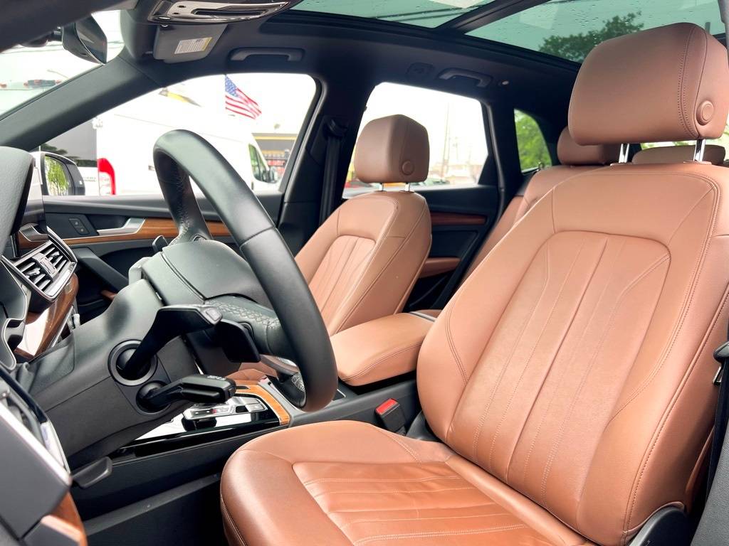 2022 Audi Q5 Premium — SUV — 37,286 mi — Inwood, NY